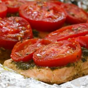 Foil-Baked Salmon with Basil Pesto and Tomatoes