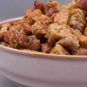 South Beach Friendly Whole Wheat Stuffing with Sage, Italian Sausage, and Pears