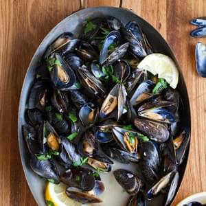 How To Make Steamed Mussels