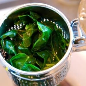 How To Cook Collards That Are Tasty AND Pretty