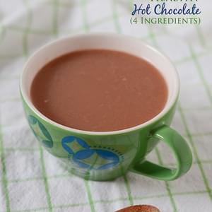 Healthy Hot Chocolate Recipe {Clean Eats}