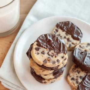 Chocolate Chip and Toffee Shortbread Cookies