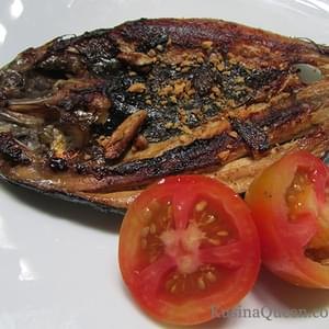 Daing na Bangus (Milkfish Marinated in Vinegar and Garlic)