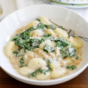 One Pan Creamy Parmesan Garlic Gnocchi with White Beans and Kale