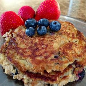 Today I'm here with another recipe, this time-- Oatmeal Blueberry Pancakes!