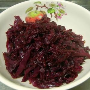 Octoberfest – Braised Red Cabbage