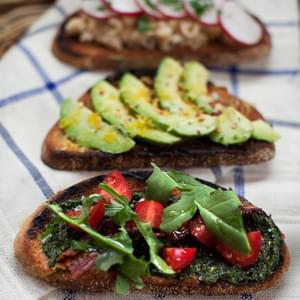 Build-Your-Own Tartines