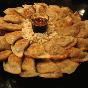 Vegetable Pot Stickers with Dipping Sauce