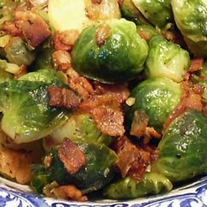 SKILLET-BRAISED BRUSSELS SPROUTS WITH BACON & ONIONS