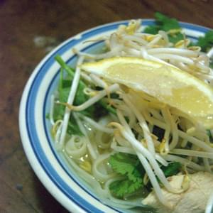 Vietnamese Chicken Soup recipe – 163 calories