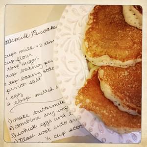 The Fluffiest Buttermilk Pancakes