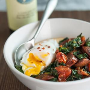 Polenta Bowl with Garlicky Spinach, Chicken Sausage & Poached Egg