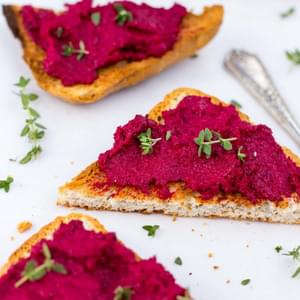 Roasted Beet, Goat Cheese & Thyme Dip