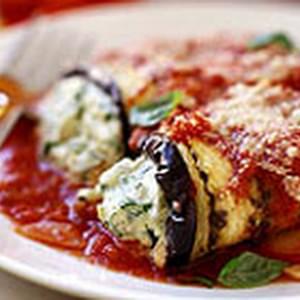 Vegetarian Eggplant Rolls With Tomato Basil Sauce