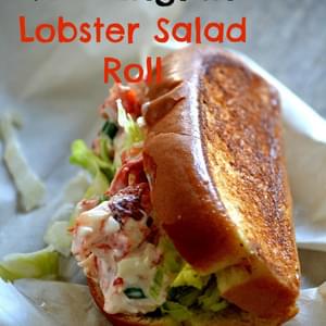 New England Lobster Salad Roll