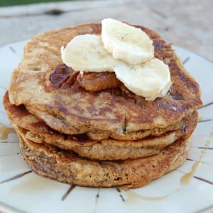 Whole-Wheat Banana Pancakes (freeze the leftovers!)