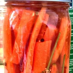 Spicy Delish Pickled Dilly Carrots