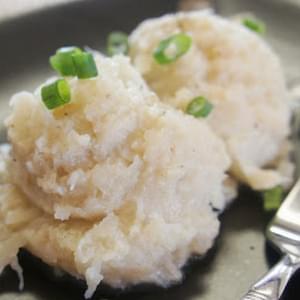 Garlic Cauliflower Mashed Potatoes
