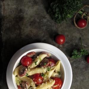 Pasta with Leeks, Cherry Tomatoes and Frankfurters
