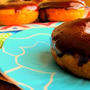 Baked Chocolate Glazed Donuts