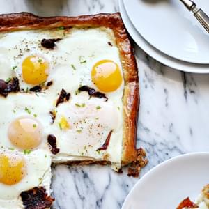 Bacon and Egg Puff Pastry Breakfast Tart