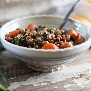 Black-eyed Peas and Kale Soup
