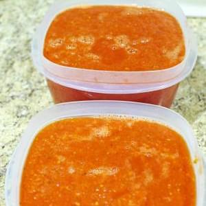 Slow Cooker Tomato Sauce with Fresh Herbs