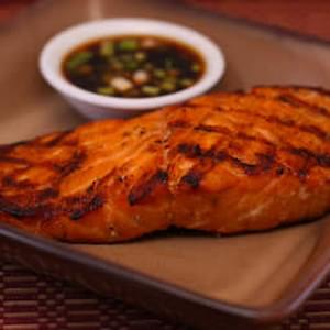 Grilled Salmon with Asian Dipping Sauce