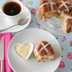 Apple and Cinnamon Pull Apart Hot Cross Buns with Maple Icing