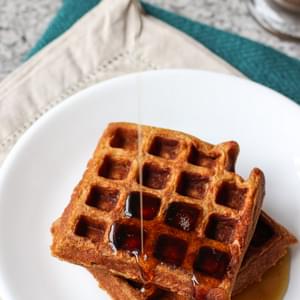 Crisp and Fluffy Whole Wheat Gingerbread Waffles