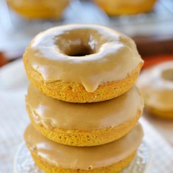 Baked Pumpkin Spice Donuts with Maple Glaze