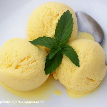 Mango Ice Cream (Eggless)