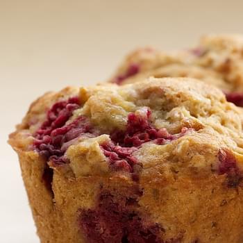 Raspberry Oat Muffins
