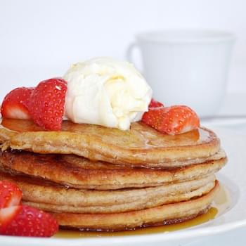 American Style Cinnamon pancakes With Maple Syrup