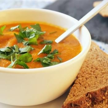 Harissa Spiced Carrot Soup