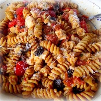Pasta with Sun Dried Tomatoes