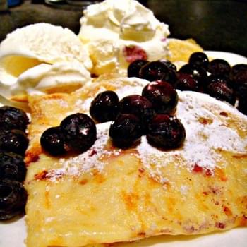 How To Make Crepes (Thin Pancakes)
