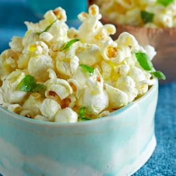 Basil Garlic Popcorn
