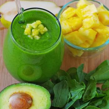 Pineapple-Avocado Green Smoothie Recipe with Pear