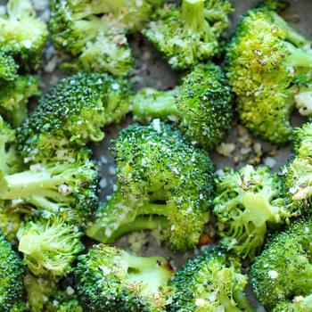 Garlic Parmesan Roasted Broccoli