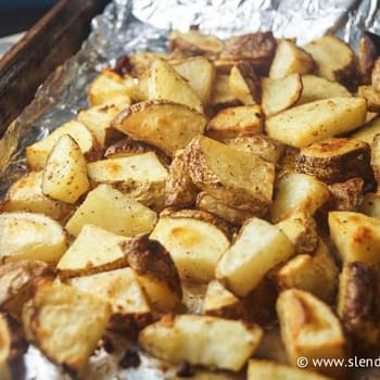 Simple Garlic Roasted Potatoes