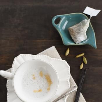 Cardamom-Vanilla Tea Latte