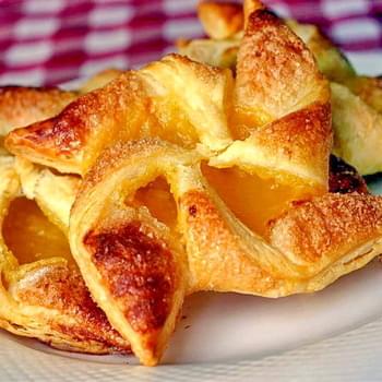 Easy Lemon Pinwheel Danish - using frozen puff pastry