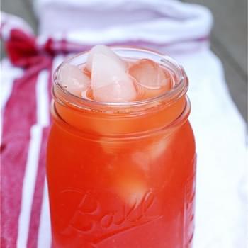 Roasted Strawberry Lemonade