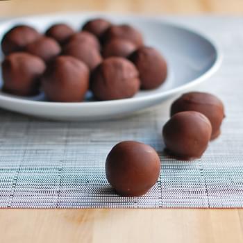Triple Chocolate Party Balls
