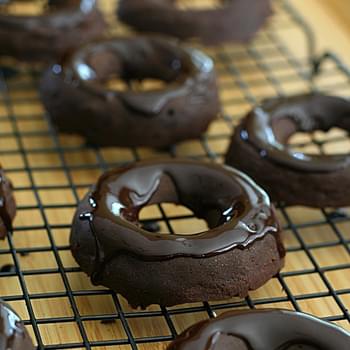 Chocolate Brownie Donuts – Low Carb and Gluten-Free