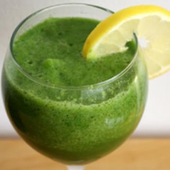 Refreshing Green And Apple Whole Juice