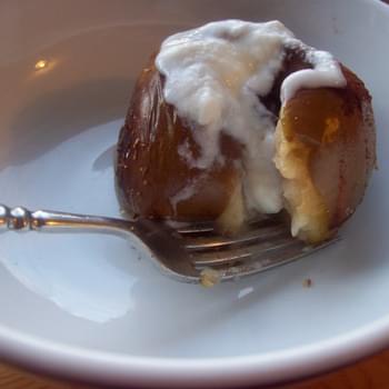 Slow Cooker Baked Apple