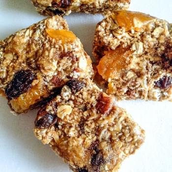Vegan Apricot Pecan Granola Bars
