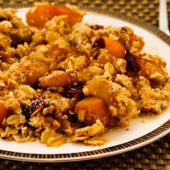 Low-Sugar Pumpkin and Apple Crumble with Cranberries